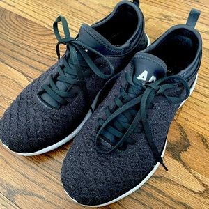 Women’s APL, black, size 8